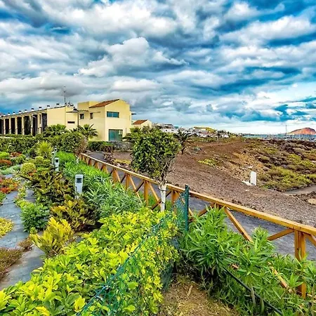 公寓 Atlantic Villa, Air Con, Fiber, Terrace Garden 圣米格尔德阿沃纳